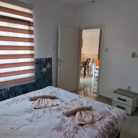 Pejovic Apartamento Ni